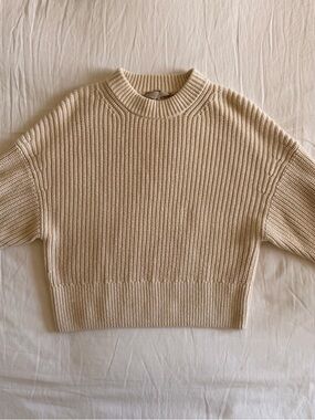 Everlane cream knit sweater Sz M